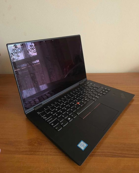 Lenovo ThinkPad X1 Yoga G3, Core i7-8650U, 16GB, 256GB SSD, Touchscreen