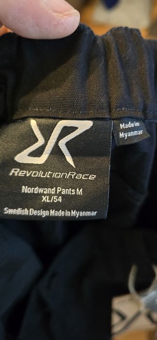 Revolution race original