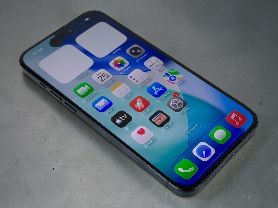 Apple iPhone 15 Pro Max 256GB Blue Titanium Отличен!