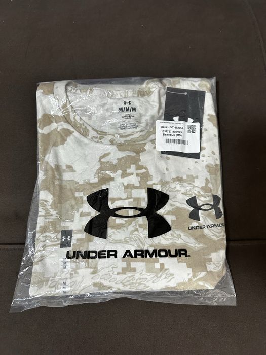 Футболка от Under armour