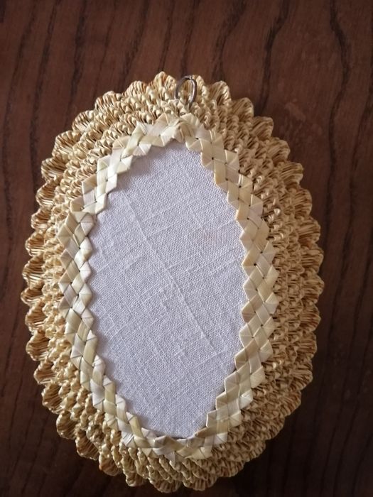 Сувенирная картина в виде тарелки. Ручная работа. Белорус.