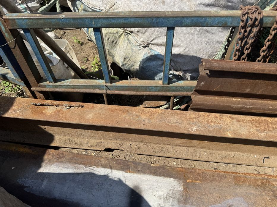 Продам лестницы,. Трубы уголки