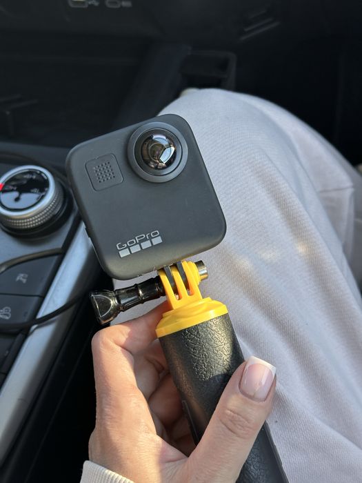 Продам Gopro max 360