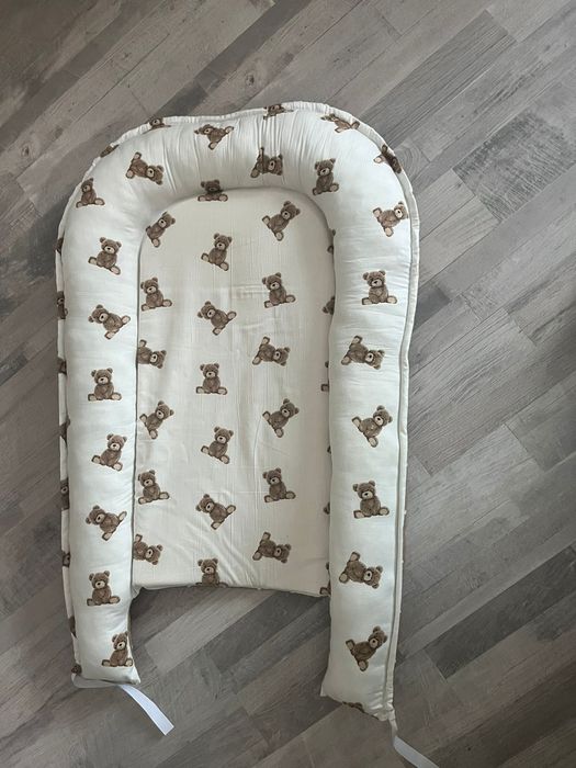 Продам кокон для малыша