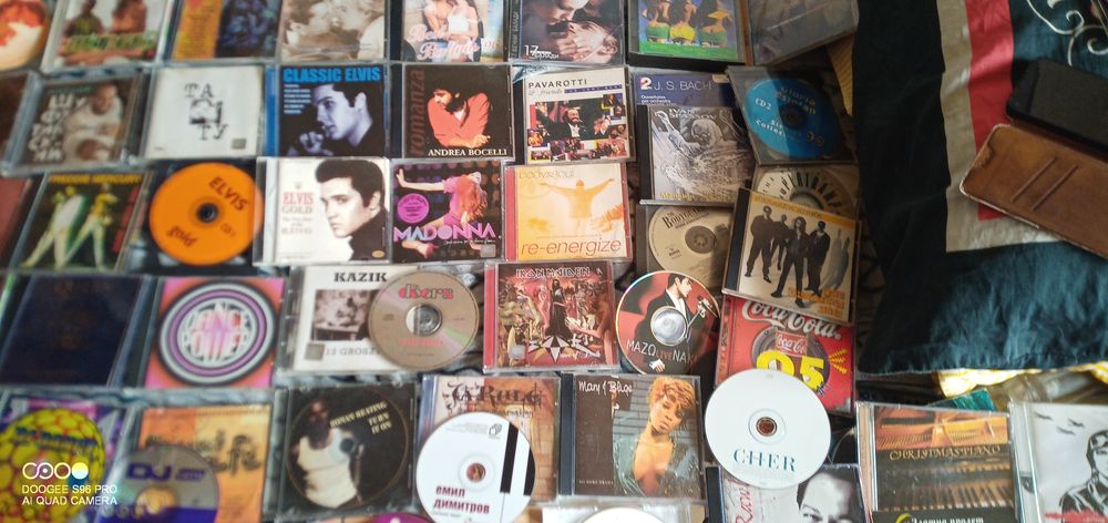 Страхотни аудио CD оригинални