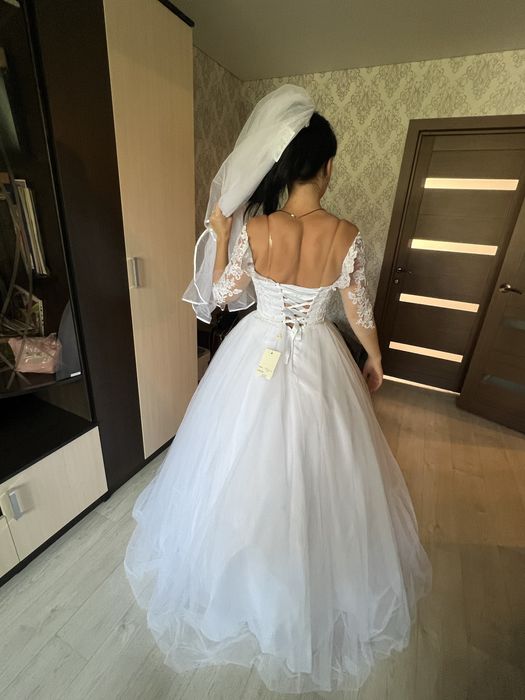 Продам свадебное платье