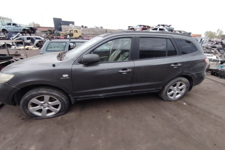 Far dreapta Hyundai Santa Fe 2006 2.2 CRDi AT (150 hp)