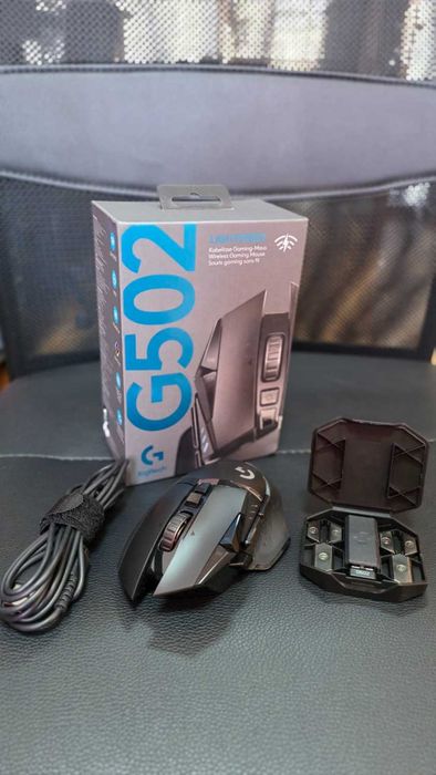 Logitech G502 Lightspeed Wireless Gaming (RGB) Mouse
