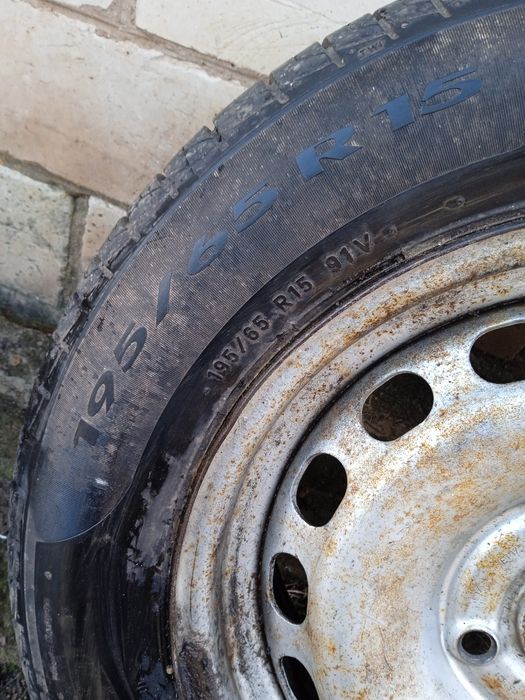 Продам запаску на Ауди