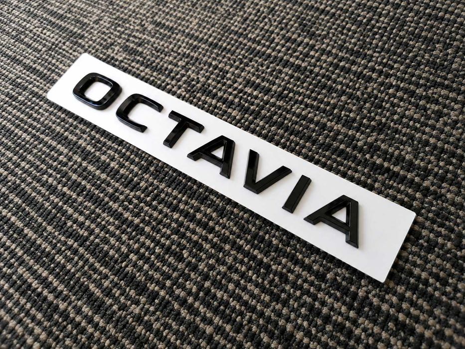 Set embleme haion SKODA OCTAVIA RS 4x4 emblema stema sigla scris inscriptii Ornamente auto spate skoda