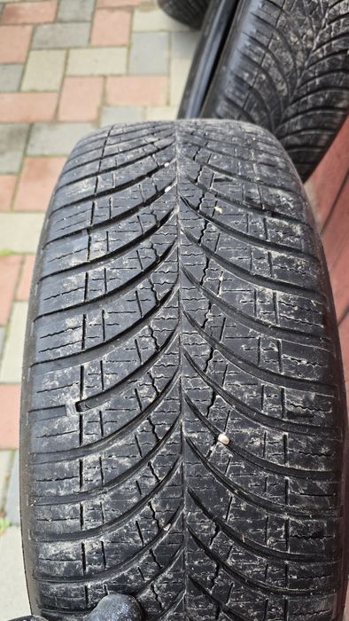 Set 4 anvelope Goodyear Vector 4seasons gen 3