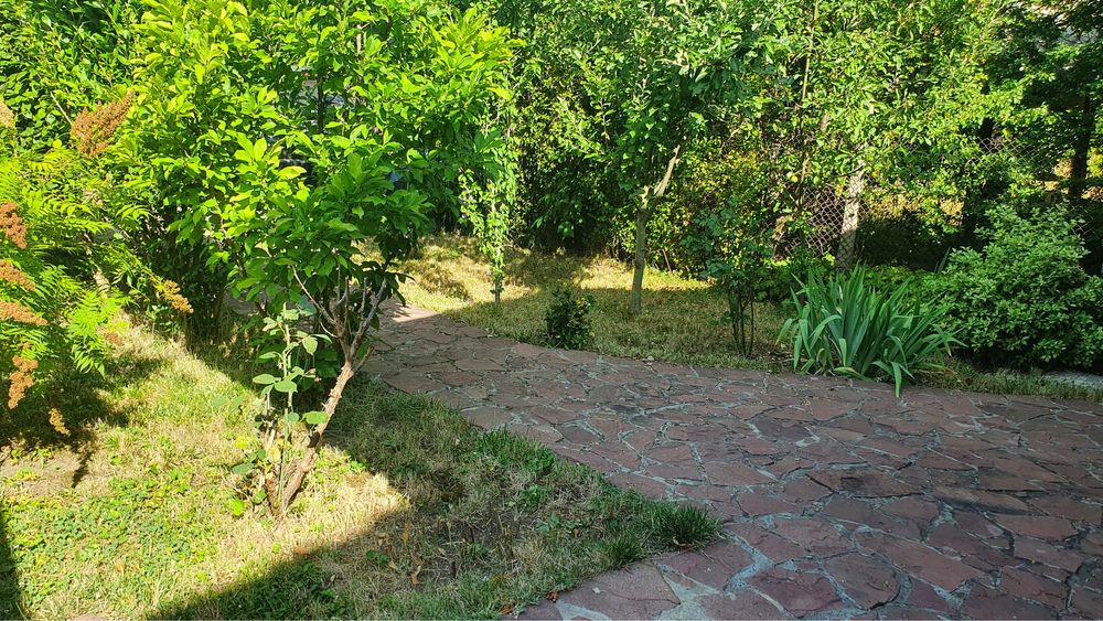 Къща на 30км.от София