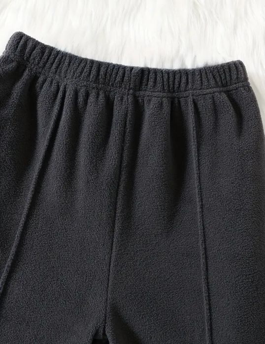 Продам теплый костюм на девочку