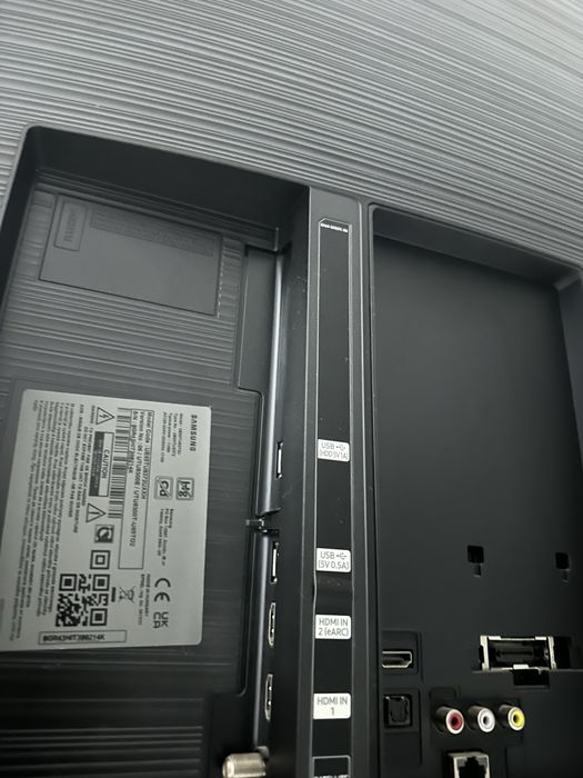 TV Samsung  smart curbat 165 cm 4K telecomanda smart