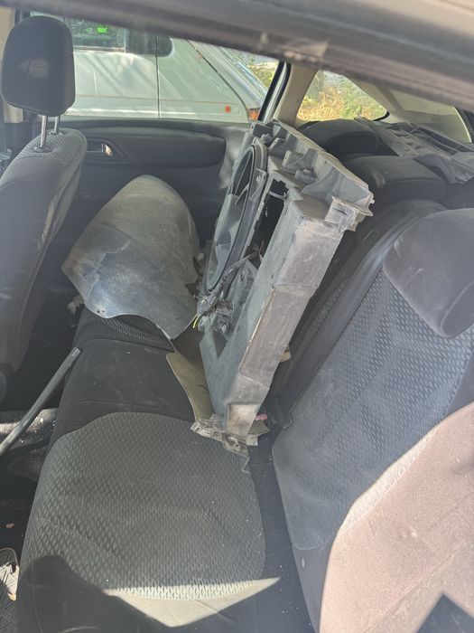 Citroën C4 на части