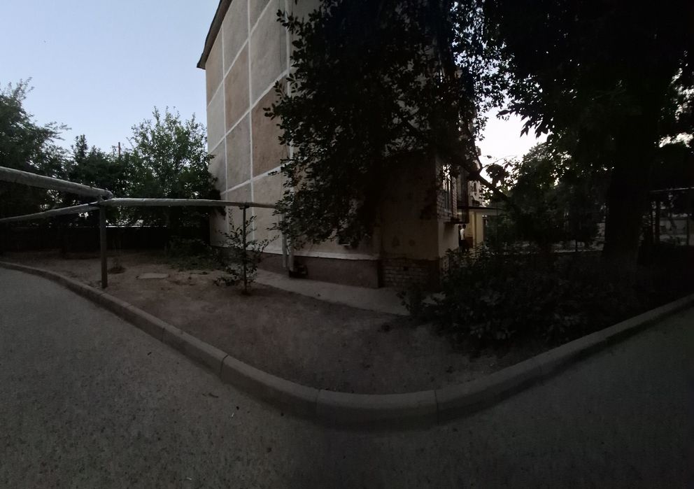 2в3/1/4. Продаётся квартира в Мирзо-Улугбекском районе. Северо-Восток.