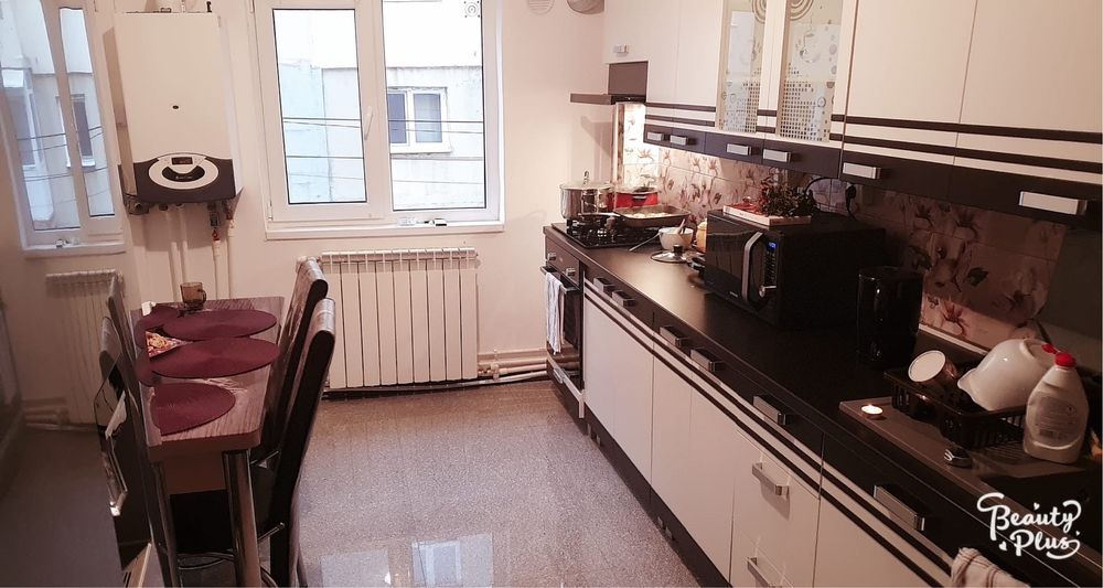 De vanzare apartament