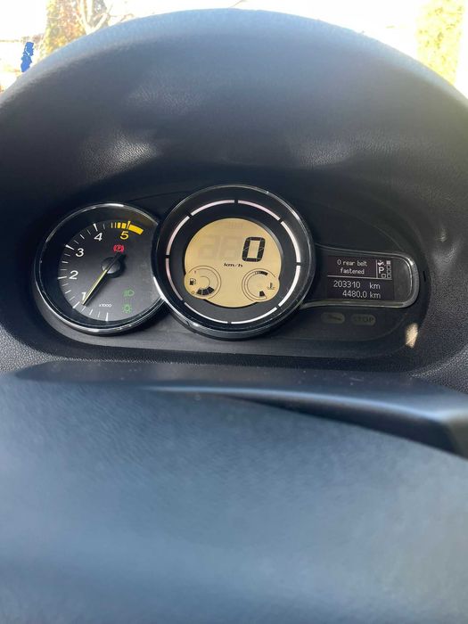 Renault Megane 3 - 2010/08 - 1.5 dCi