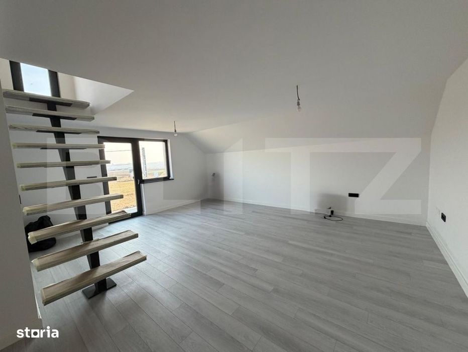 Casa moderna, materiale premium, 286 mp utili, view superb Mitoc Sucea