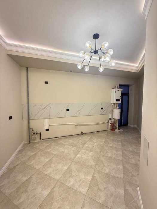 СРОЧНО !! Продается квартира в Яшнабаде 3/4/11 (110 кв/м) ЖК Obi Hayot