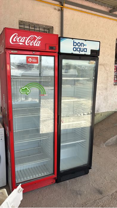 Витринный холодильник