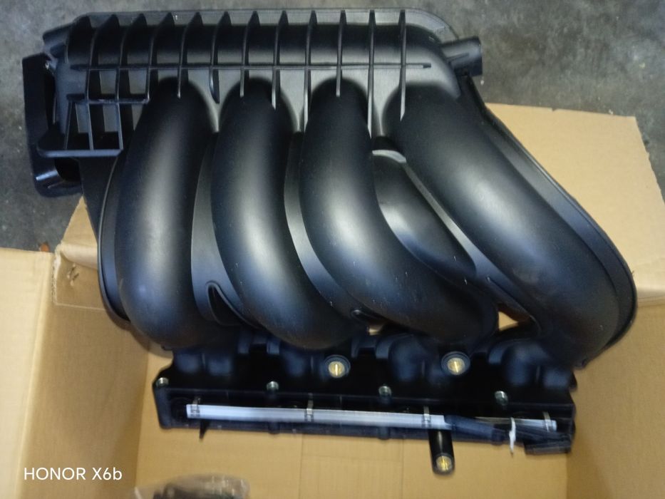 Всмукателен колектор за мерцедес cdi w211