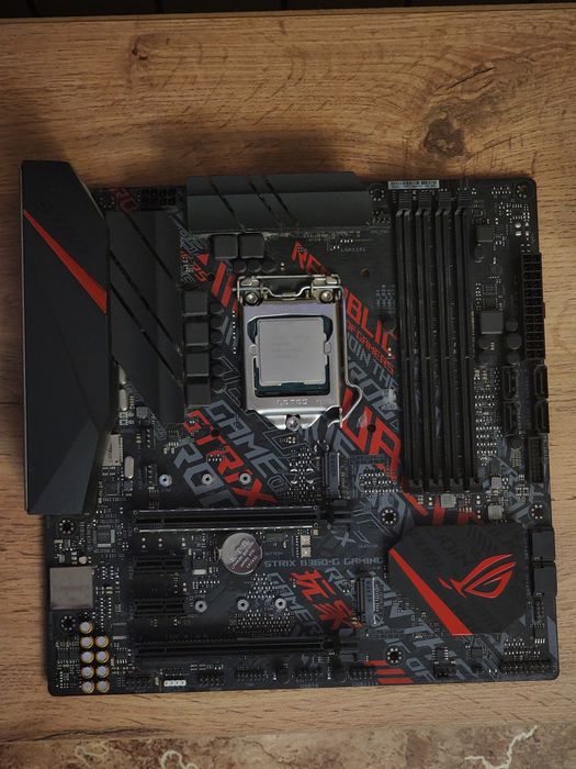 Комплект i5 9600K Asus Rog B360 G-Gaming Материнская плата и процессор