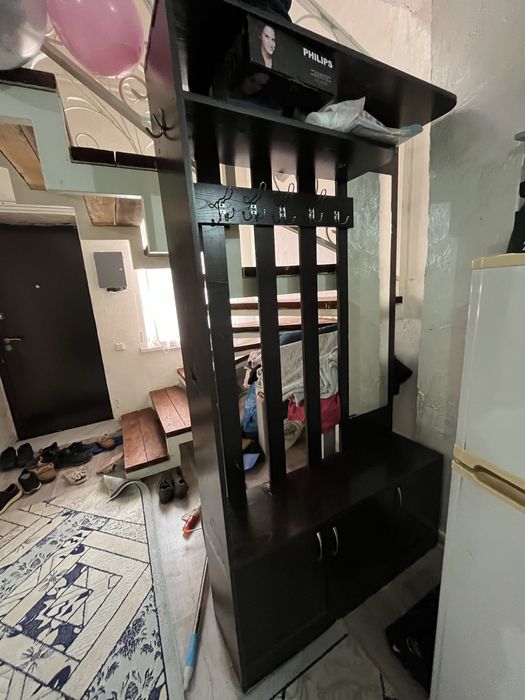 Продам прихожую 7000