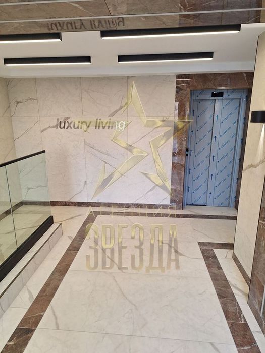 Продава се Тристаен апартамент в Пловдив, Остромила - 90 кв.м за 1267 €/кв.м - Снимка #2