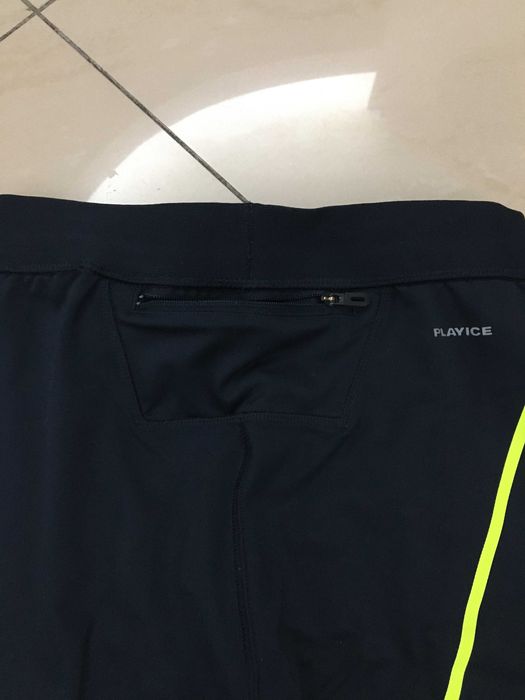 Pantaloni sport "Reebok"