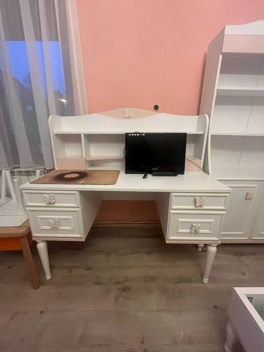 Mobilier camera copii set complet sau piese separate tematică fluturi