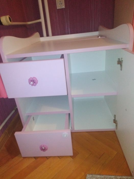 Ракла с шкафчета за детска стая