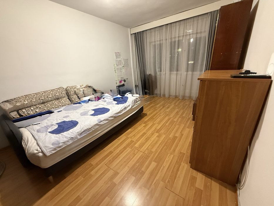 Vand apartament 2 camere B-dul Dacia