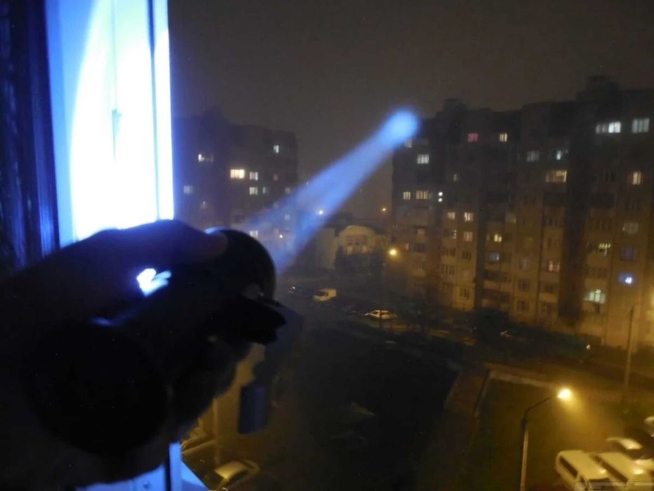 Мощный электрофонарь