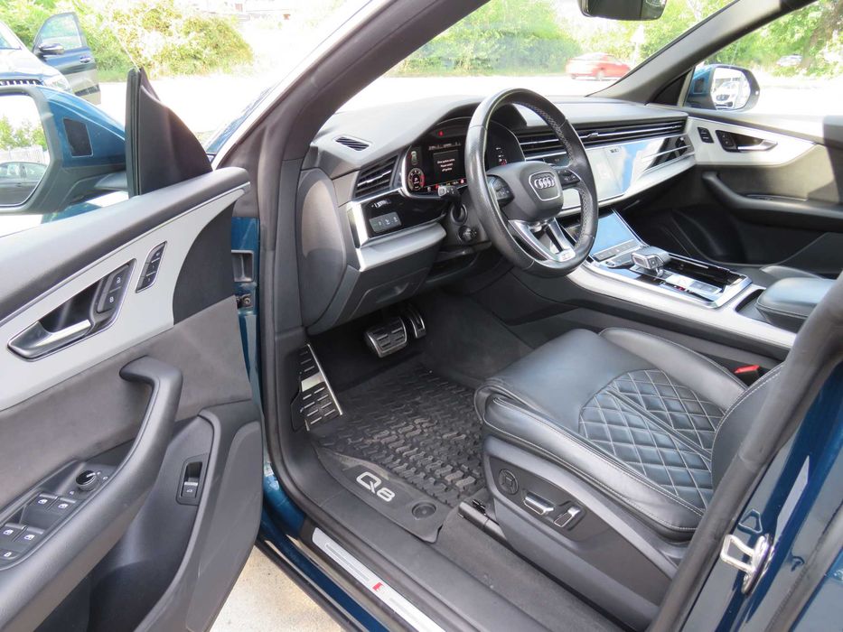 Audi Q8 50TDI S-Line Matrix