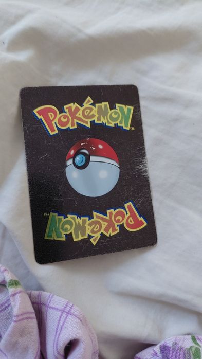 Carti pokemon un cartonaș 25lei