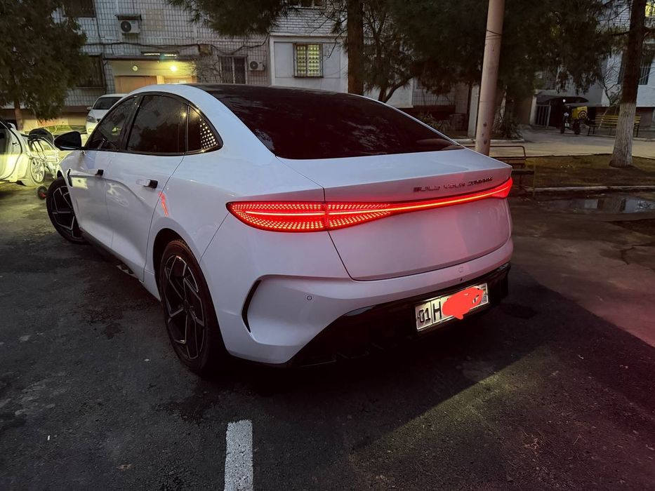 BYD Seal full машина