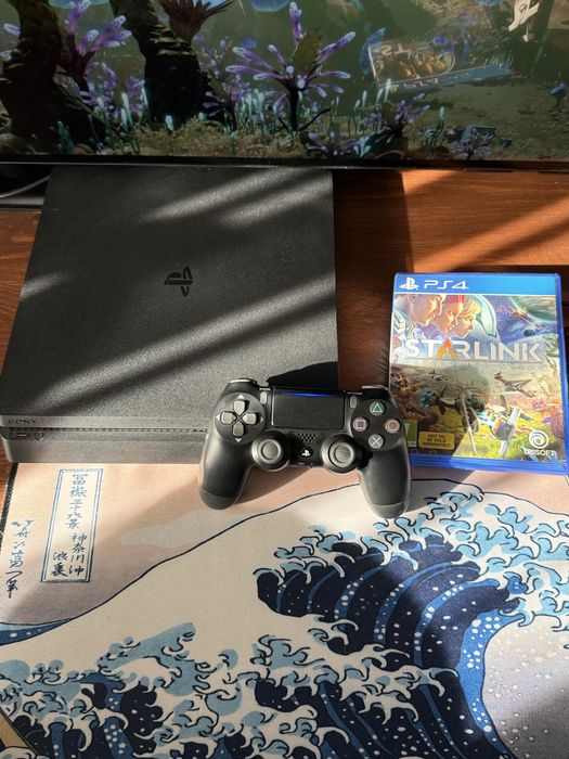 PlayStation 4 Slim - Starlink
