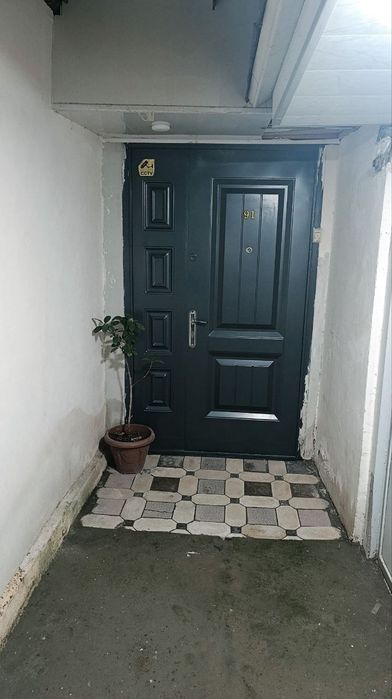 Участок напротив базар Чорсу