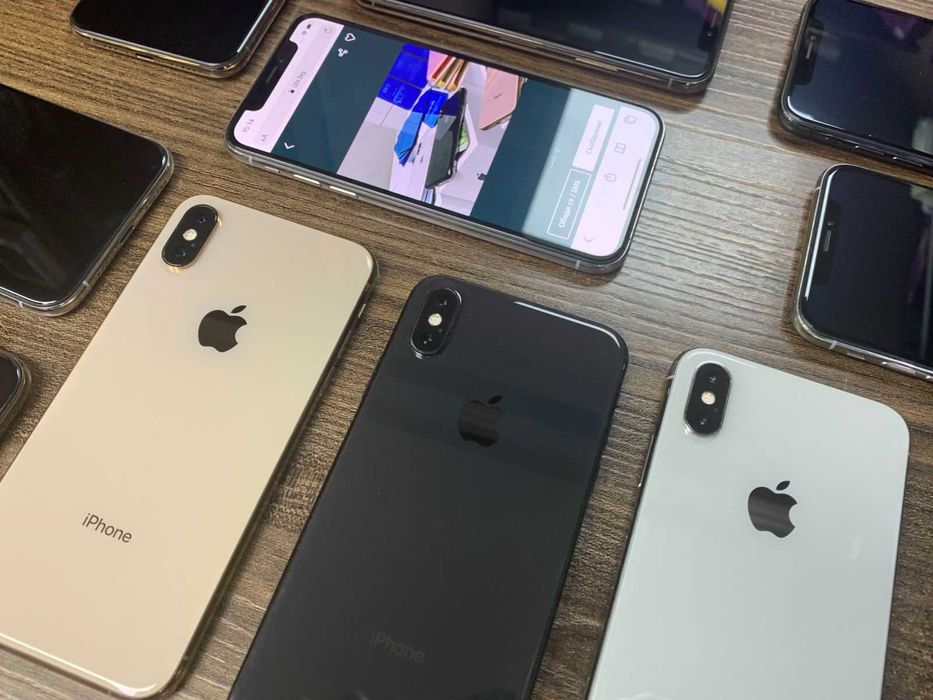 iPhone XS 64GB - 6 месеца Гарания + ПОДАРЪЦИ