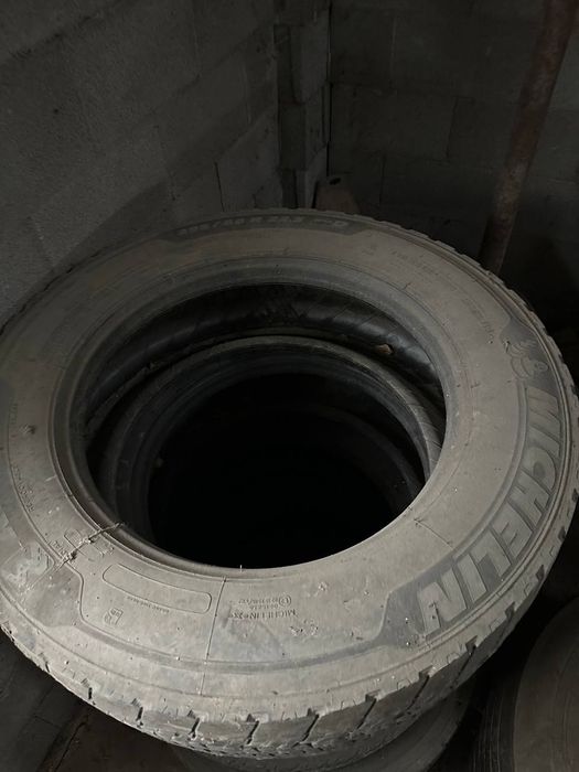 Продам резину от фуры