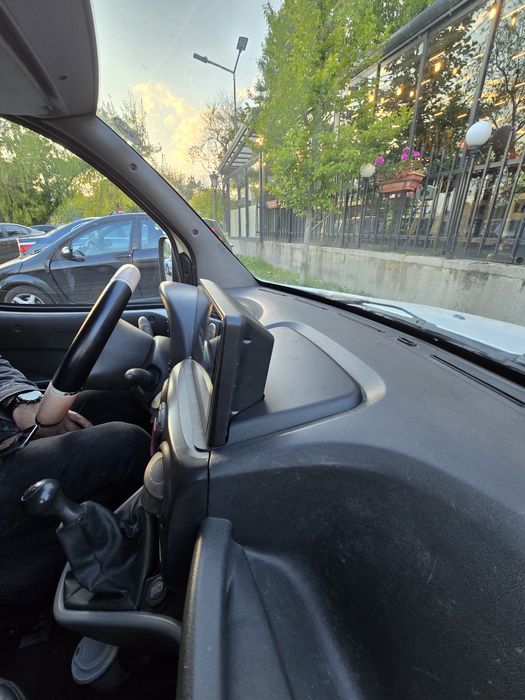 Navigatie Android Fiat Doblo Waze YouTube WiFi Internet GPS USB