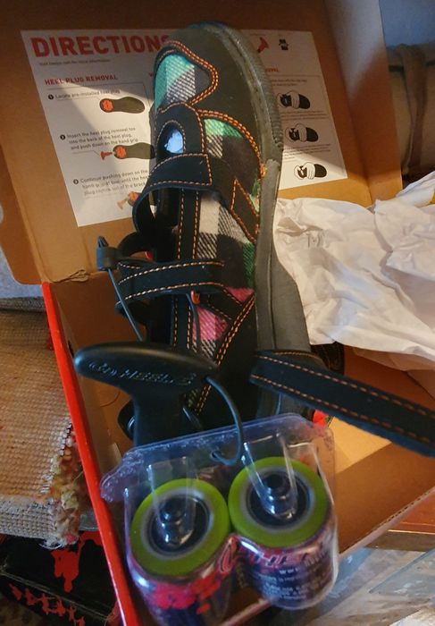 Кросовки с роликами