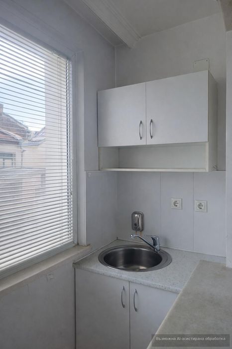 Дава се под наем Едностаен апартамент в София, Банишора - 25 кв.м за 330.99 € - Снимка #1