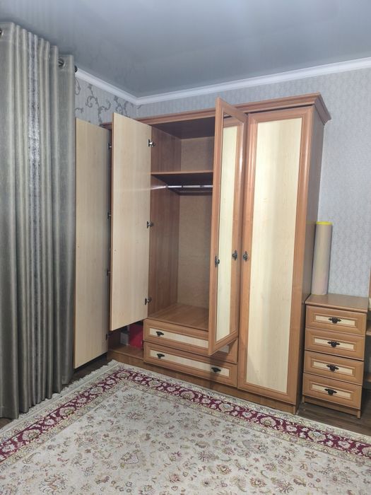 Спальный гарнитур