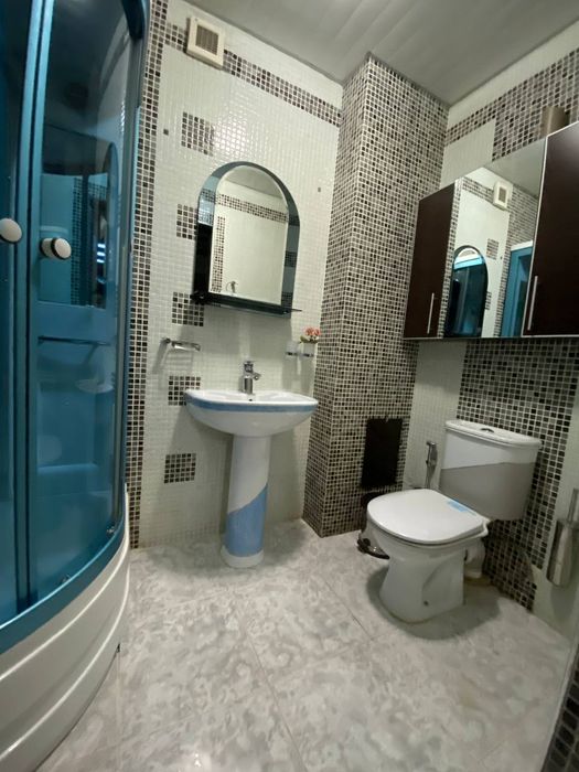 Срочно! Продается своя Эксклюзивная квартира в самом центре , м.Ойбек