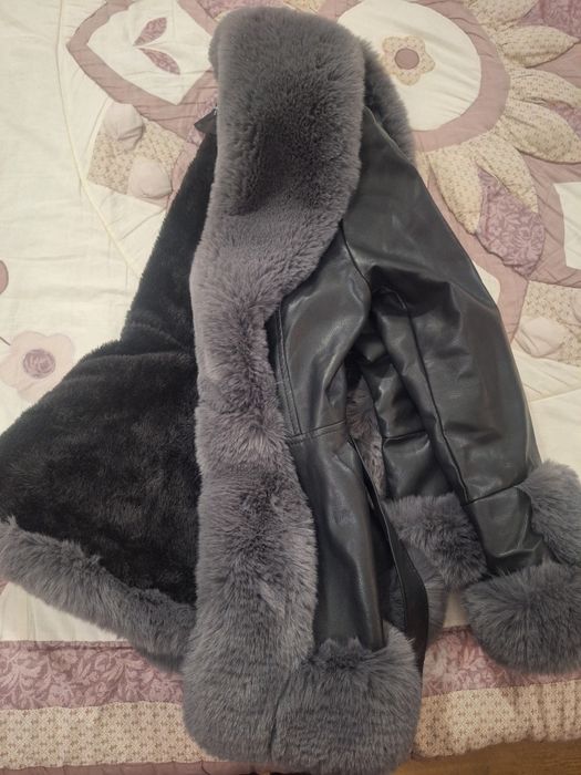 Дамско кожено палто