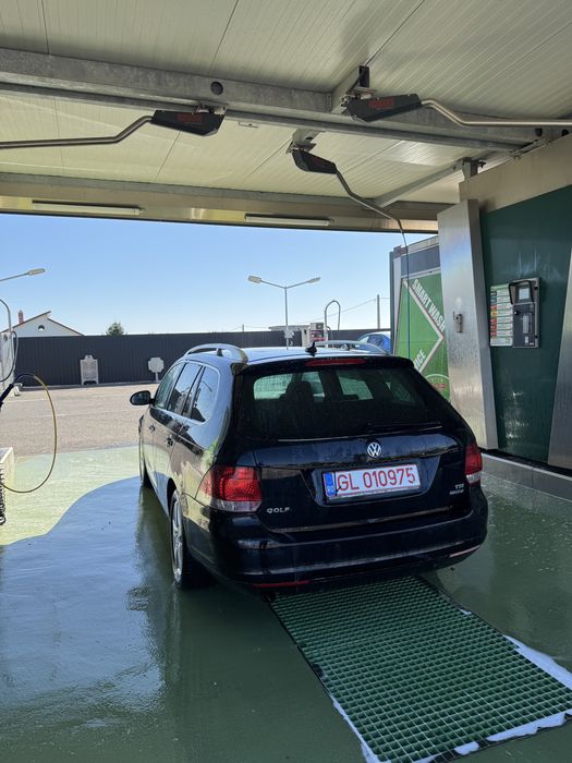 VOLKSWAGEN Golf 2012 — imagine 5