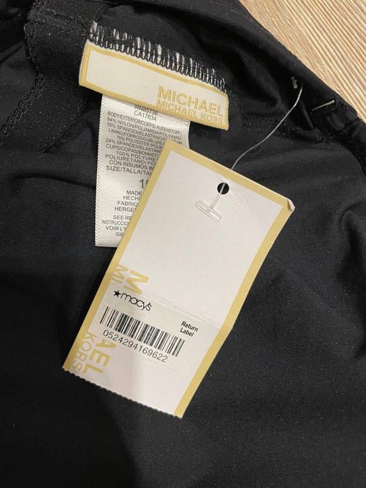 Новый Michael Kors купальник.