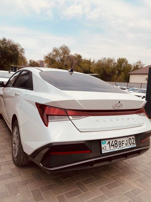 Ищем водителей для работы в такси.